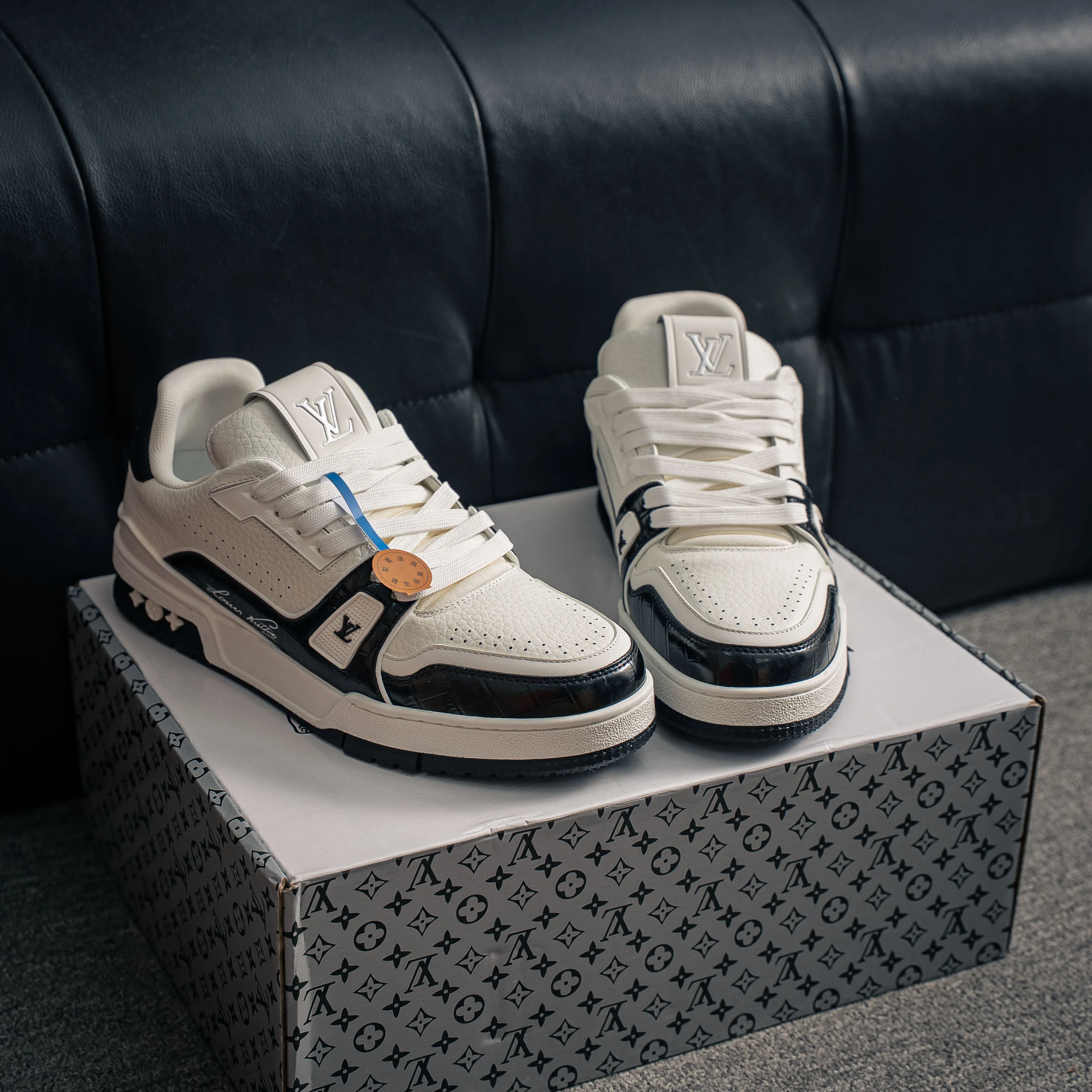【L 2 】 Premium LV Classic New Arrival ✦ 1:1 ， ， ✦ Cowhide Leather Shoes ， LOGO ✦ + ，
